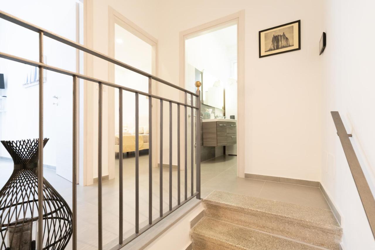 Lighthouse Apartment Таормина Экстерьер фото